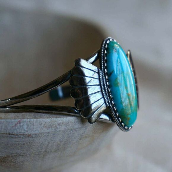 Native American Turquoise Winged Abedabun Sterling Silver Cuff Bracelet in Gift - Picture 4 of 14